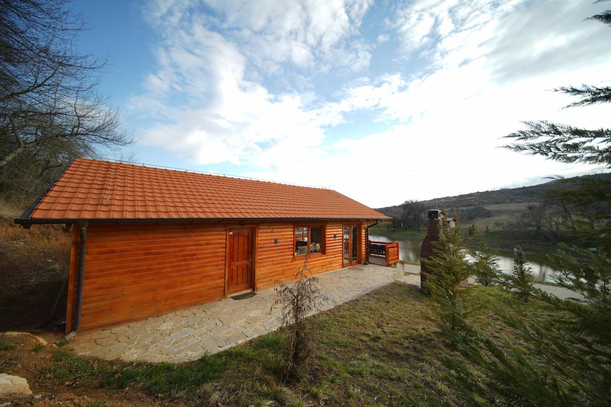 Bioland Villa'S Novoberdo Екстериор снимка